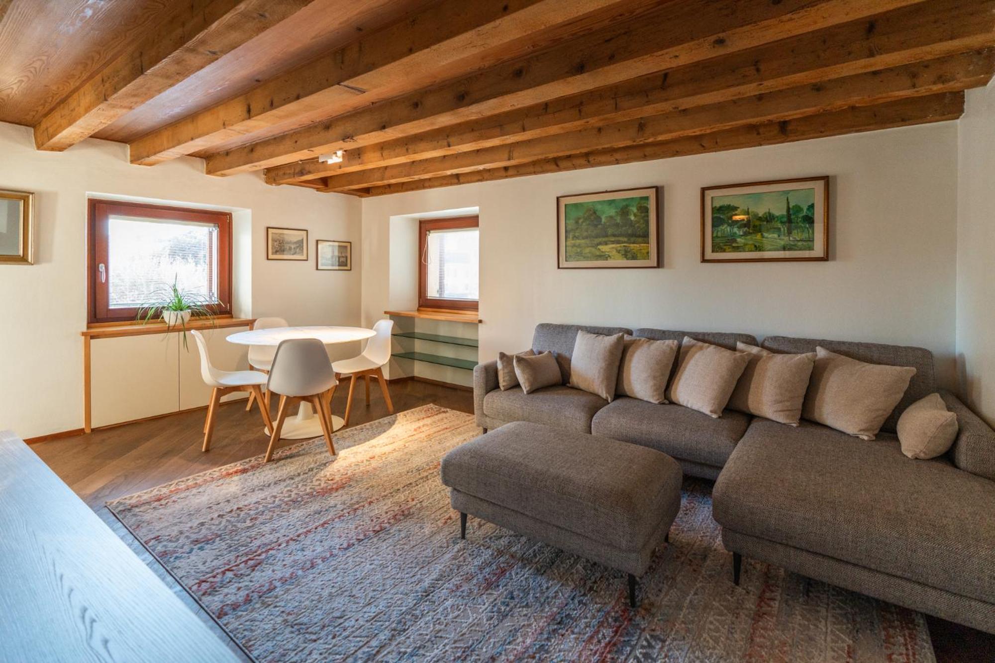 La Finestra Sul Ponte By Postcardsfrom Bed & Breakfast Verona Ngoại thất bức ảnh